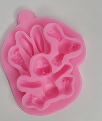 3D Rabbit Silicone Mold. Treat making, silicone candy making supplies, fondant supplies for bakers and treat makers.